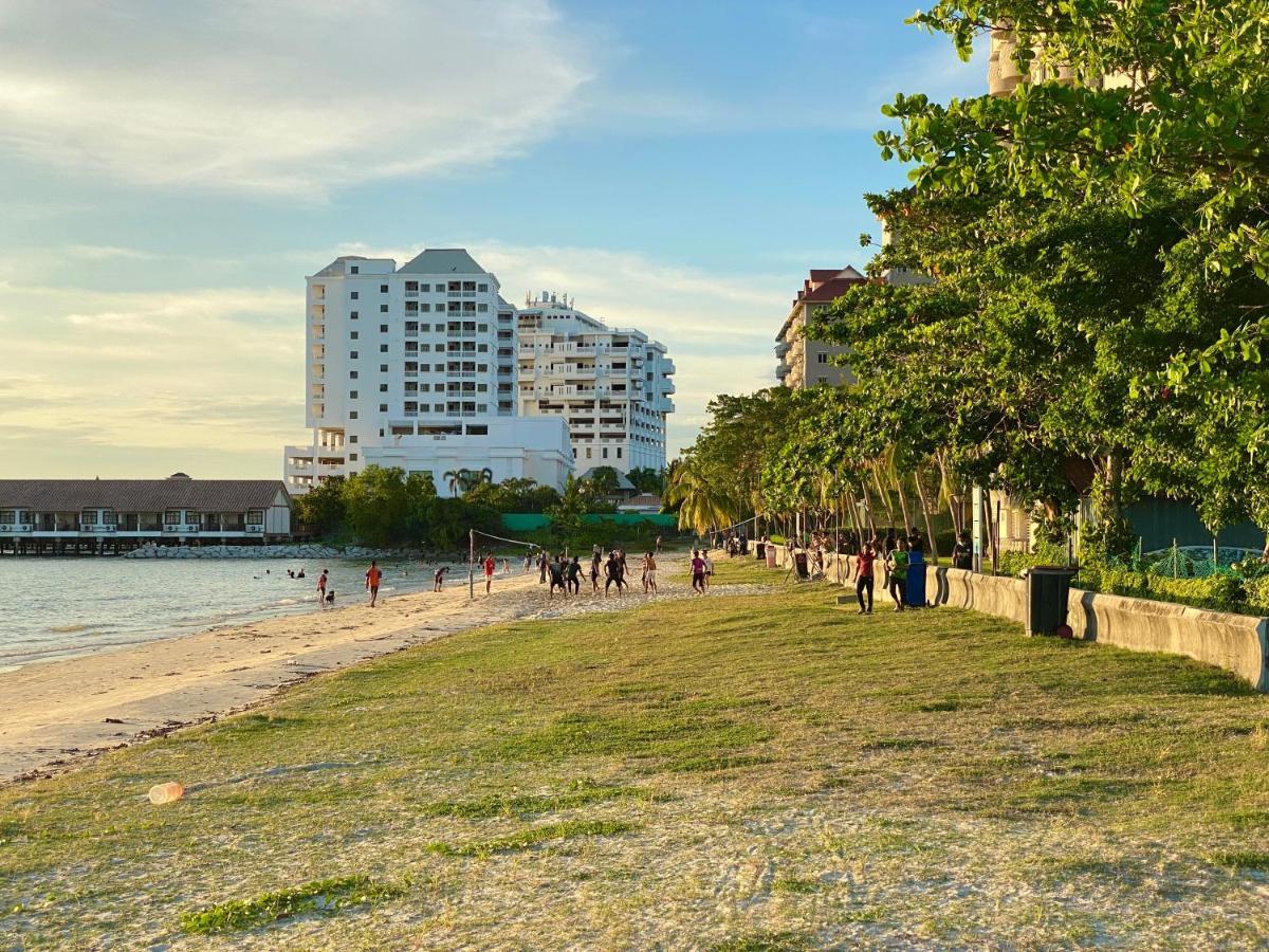 Maison Seaview Suites Port Dickson Ngoại thất bức ảnh