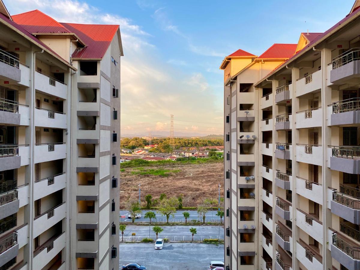Maison Seaview Suites Port Dickson Ngoại thất bức ảnh