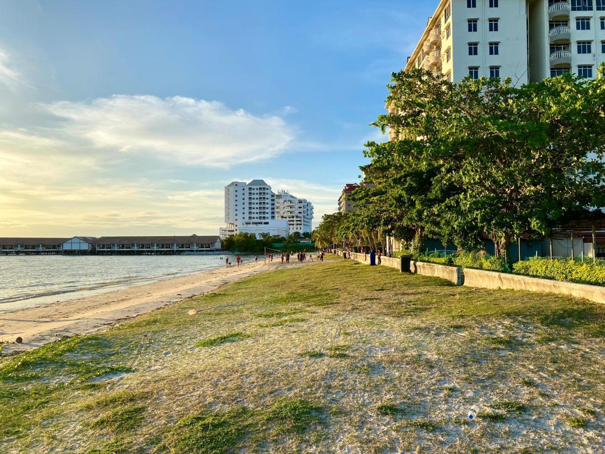 Maison Seaview Suites Port Dickson Ngoại thất bức ảnh
