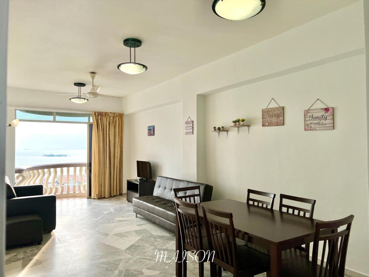 Maison Seaview Suites Port Dickson Ngoại thất bức ảnh