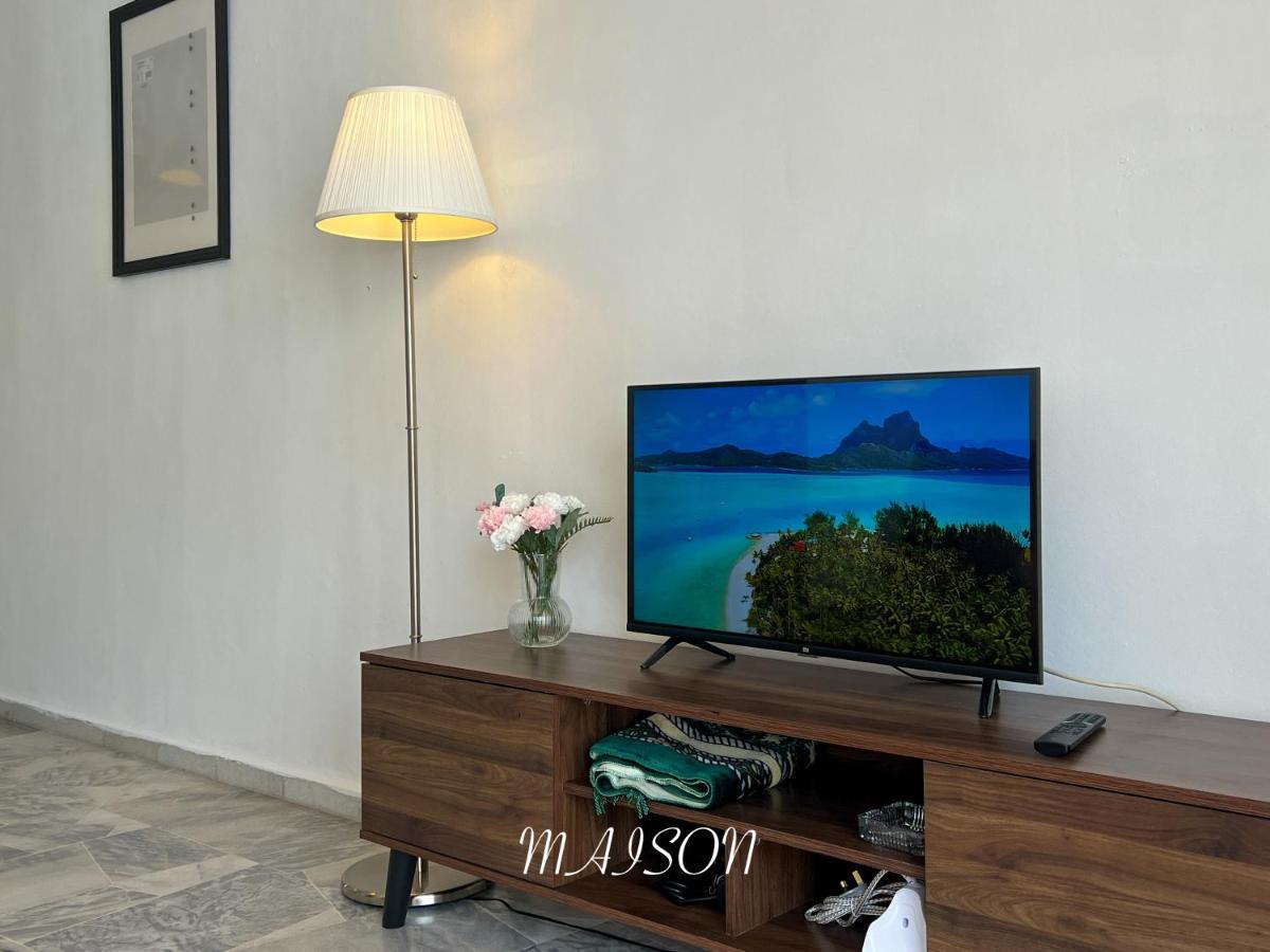 Maison Seaview Suites Port Dickson Ngoại thất bức ảnh