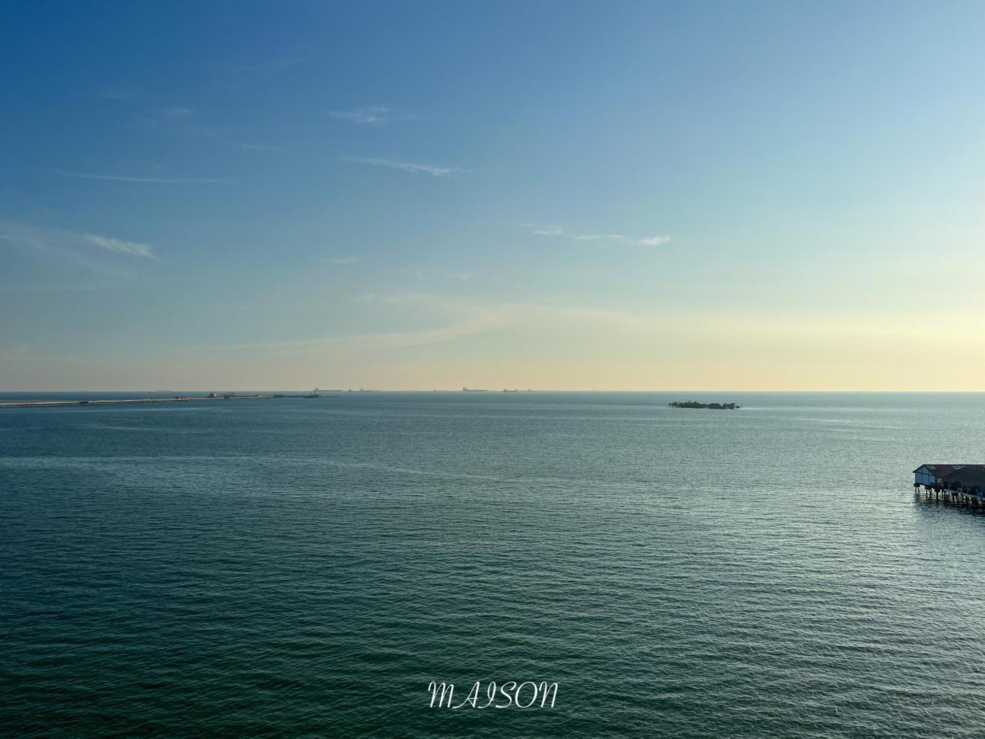 Maison Seaview Suites Port Dickson Ngoại thất bức ảnh