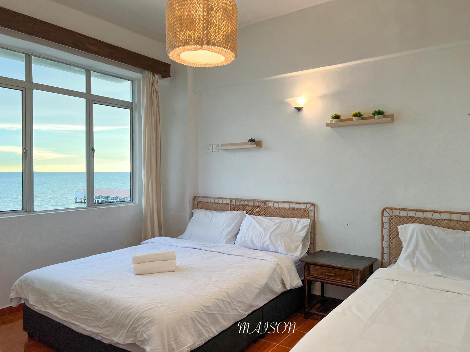 Maison Seaview Suites Port Dickson Ngoại thất bức ảnh
