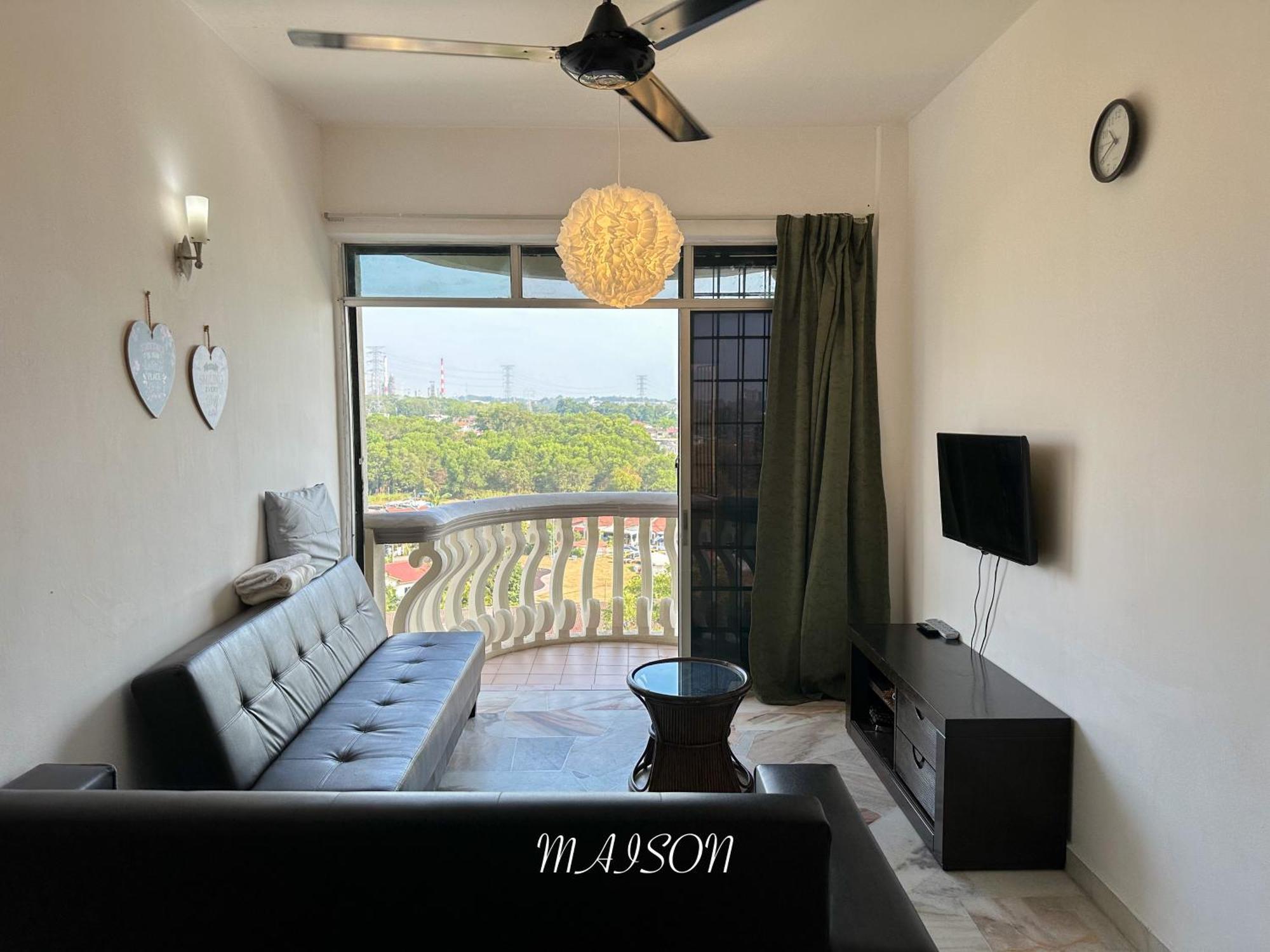 Maison Seaview Suites Port Dickson Ngoại thất bức ảnh